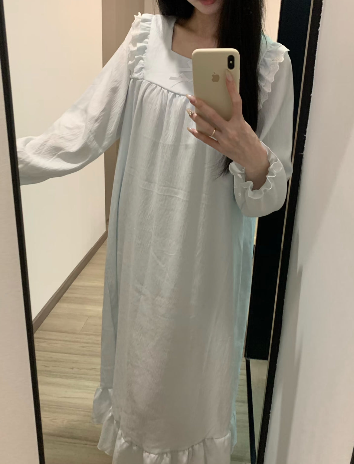 SereniTie Long Sleeved Sleepwear